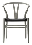 CH24 Y-Chair Soft/Black - Clay