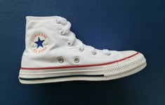 Converse All Star Childrens White High Top Trainers Size UK 12 / EUR 30 / 18.5cm