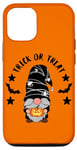 Coque pour iPhone 13 Trick or Treat Nain d'Halloween avec citrouille