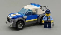 LEGO City Police Car & Policeman Minifigure 11936 + UK Seller. NEW