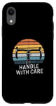 Coque pour iPhone XR Handle With Care Jeu de puns pour vélo Produit amusant