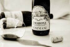 Dryckesglas Tavla - Amarone med glas och vinkork