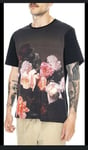 NEW WITH TAGS!!! DR MARTENS POWER CORRUPTION + LIES BLACK T-SHIRT SIZE SMALL