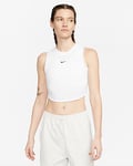 Nike Sportswear Chill Knit Tettsittende kort ribbestrikket singlet til dame