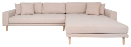 House Nordic Lounge sofa m. Høyrevendt chaiselong, Sand puter og ben i naturlig tre