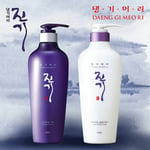 Daeng Gi Meo Ri Vitalizing All Hair Types 300 ml x 2 Shampoo and Conditioner