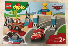 LEGO 10924 DUPLO Cars Lightning Mcqueens Race Day 42  pcs 2 + NEW Lego Sealed