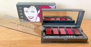 Urban Decay Nagel Vice Lipstick Palette with 5 Lipsticks and brush set in RIO