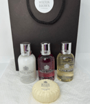 MOLTON BROWN Pink Pepper Bath Camomile Shampoo Conditioner HairSet 50ml Gift Bag