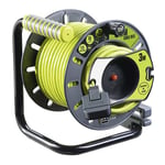 Masterplug IP Rated Pro-XT Reverse Reel With Pull Out Socket OMU2513FL3IP-PX