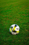 POWERSHOT Ballon de Foot Match et Entrainement - Taille au Choix 3/4 / 5 et Couleur : Jaune & Noir/Bleu & Rose (Jaune/Noir, T4)