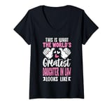 Womens This Is What World’s Greatest Daughter In Law Looks Like V-Neck T-Shirt