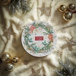 Yankee Candle Christmas Gift Set - 18 Scented Tea lights + 1 Holder Fragrance