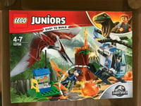 Lego 10756 Juniors Jurassic World Pteranodon Escape Rare ~NEW Lego Sealed~