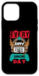 Coque pour iPhone 12 mini Everyday is Gaming Day Ultimate Gamer Console King Gear