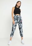 Nike Cropped Bottoms Womens Extra Small Grey Camo Swoosh Casual Training Gym