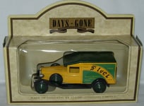 Lledo 'Days Gone' 1936 Packard Van 'St Ivel Cheese' Boxed