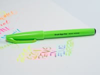 Pisak Pędzelkowy Pentel Brush Sign Pen Ses15c Fluo