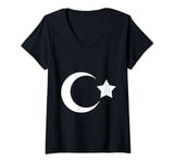 Womens Explore the Essence of Türkei With Vibrant Fahne Flagge Art V-Neck T-Shirt