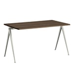HAY - Pyramid Table 01 - Beige Base - Smoked Oak - 140x75 cm - Skrivbord - Friso Kramer,Wim Rietveld - Träfärgad - Metall/Trä