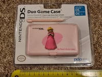 NINTENDO DS OFFICIAL GAME CARTRIDGE CASE HOLDER STYLUS NEW! Mario Princess Peach