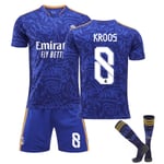 Barn / vuxen 21 22 World Cup Real Madrid fotbollströja på set C Kroos-8 22#
