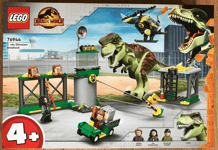 Lego 76944 Jurassic World T-Rex Dinosaur Breakout 140 pcs 4 + ~New LEGO SEALED-