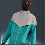 Nike Impossibly Light Windrunner, storlek Medium