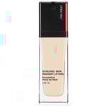 Shiseido Radiant Lifting Foundation 120