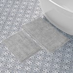 Laura Ashley Lot de 2 Tapis de Bain Chenille Absorbant à Poils Longs, Tapis de Salle de Bain antidérapant en Peluche pour Baignoire et évier - Gris (43,2 x 61 cm et 50,8 x 86,4 cm)