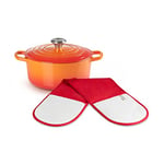 LE CREUSET Signature Enamelled Cast Iron Round Casserole Dish With Lid, 24 cm, 4.2 Litre, Volcanic, 211772409 + Le Creuset 4-Layered Textile Double Oven Gloves, Stain Resistant, Red