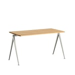 HAY Pyramid 01 skrivbord Oak clear lacquer-140x65cm-beige stålstativ