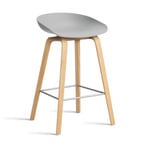 HAY About a Stool 32 Low barstol lackerat ekstativ 2.0 Concrete grey-rostfritt stålstöd