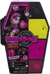 Monster High Skulltimate Secrets Neon Frights Draculara