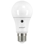 Airam 4713755 LED-lamppu hämärätunnistimella 8.6 W
