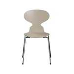 Fritz Hansen Myran 3101 stol light beige, lackad, kromat stålstativ