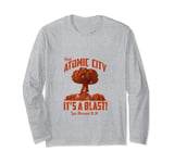 Atomic City, It's a blast T-Shirt. Retro nuclear cloud tee Long Sleeve T-Shirt