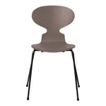 Fritz Hansen - Myran 3101 färgad askfanér stålstativ svart deep clay - Matstolar - Arne Jacobsen - Grå - Metall/Trä