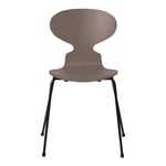 Fritz Hansen - Myran 3101 Deep Clay Färgad Ask/Black - Grå - Matstolar - Metall/Trä