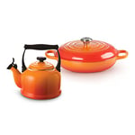 LE CREUSET Signature Enamelled Cast Iron Shallow Casserole Dish With Lid + Le Creuset Traditional Stove-Top Kettle with Whistle, Suitable for All Hob Types Including Induction and Cast Iron