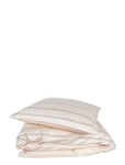 Cloud Bed Linen 150X210 Cm Home Textiles Bedtextiles Bed Sets Cream Compliments