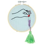 Broderikit Tassel Treasure Ø13 cm, allt för att brodera en hand med ett tofssmycke