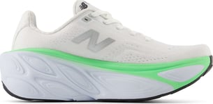New Balance Women's Freshfoam More V5 White, 36.5