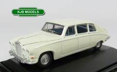 BNIB OO GAUGE OXFORD 1:76 76DS001 DAIMLER DS420 OLD ENGLISH WHITE WEDDING CAR