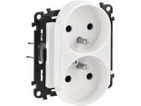 Legrand Valena Life Dubbeljordat Uttag 16A Vit (753190)