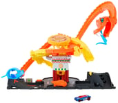 Hot Wheels Pizza Slam Cobra Attack Playset