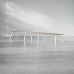 Konferensbord Viggo Standard- Laminat höjd 73 cm, Storlek 560 cm, Bordsskiva Valnöt, Färg underrede Vit