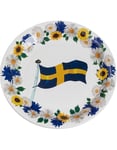 8 vita papptallrikar med blommor och svenska flaggan 23 cm