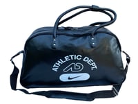 New Vintage NIKE Athletic Dept HERITAGE SI GYM CLUB Bag Holdall BA4268 Black