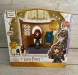 NEW Harry Potter Wizarding World Charms Classroom Magical Minis Playset